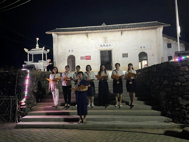 篝火熠熠，红歌朗朗——大湾区乡村女性创业会一行共聚兴国