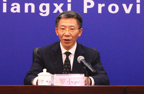 江西省水利厅党委书记,厅长罗小云通报全省重点水域河道联合治砂情况.