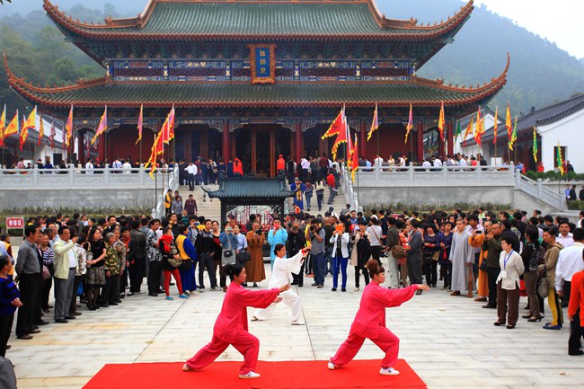 阁皂山祖师殿祭祖仪式。_副本.jpg