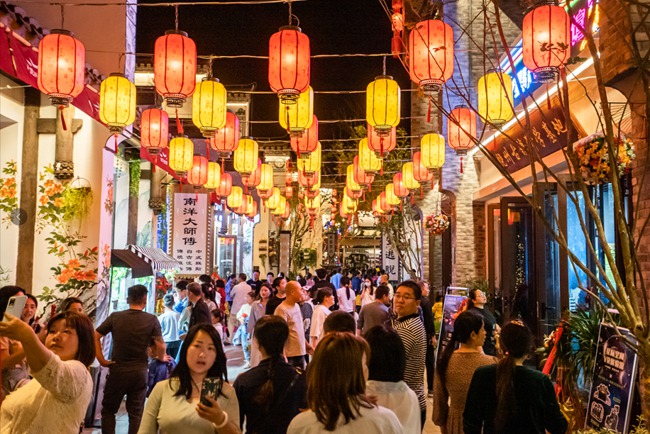 1619865683784691.jpg 饶州古镇夜景_副本.jpg